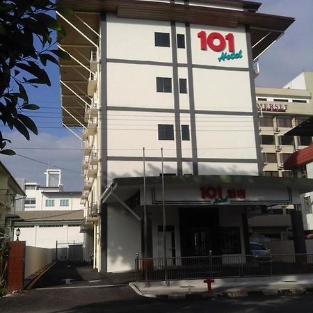 101 Hotel Miri Kültér fotó