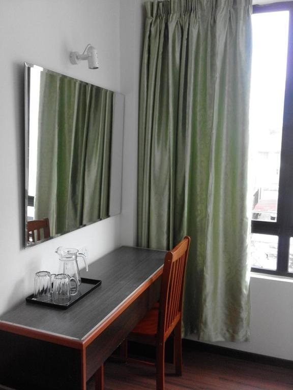 101 Hotel Miri Szoba fotó