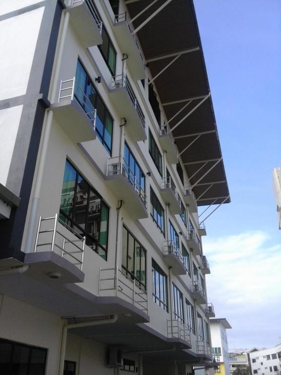 101 Hotel Miri Kültér fotó