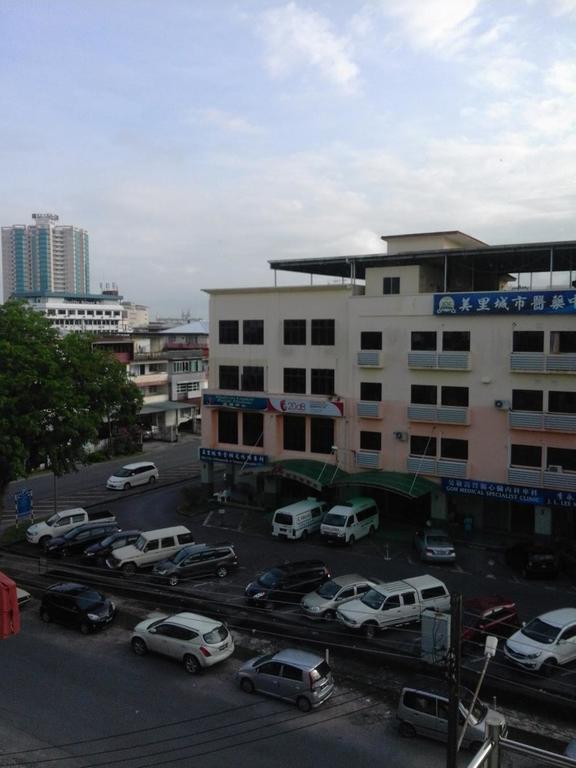 101 Hotel Miri Kültér fotó