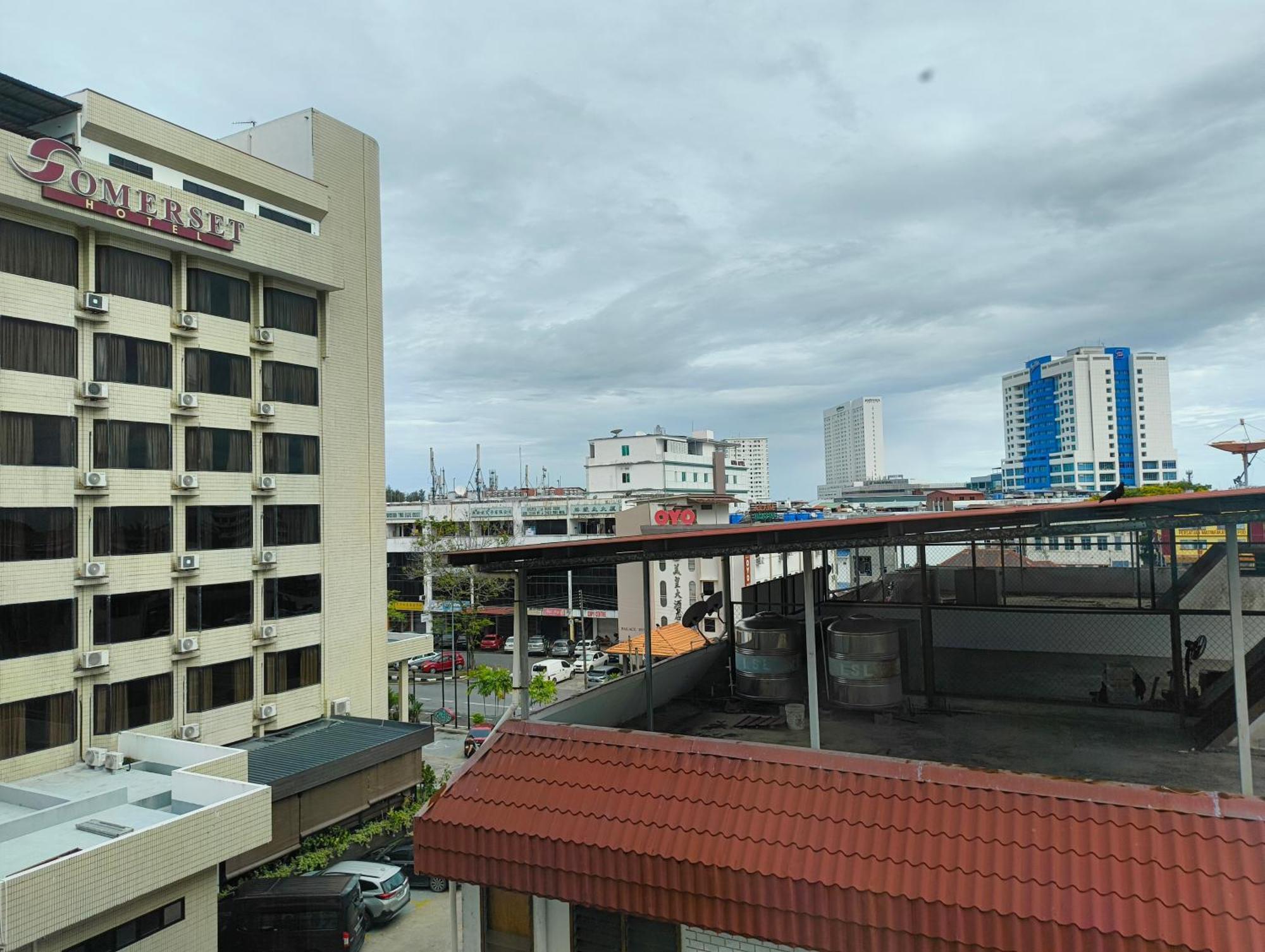 101 Hotel Miri Kültér fotó