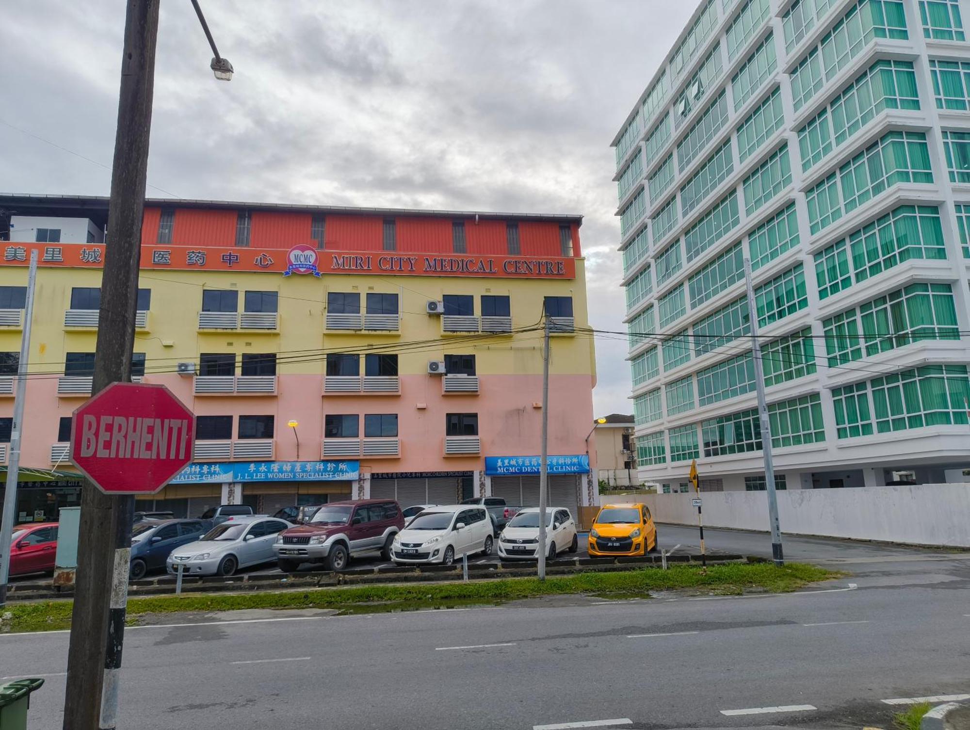 101 Hotel Miri Kültér fotó