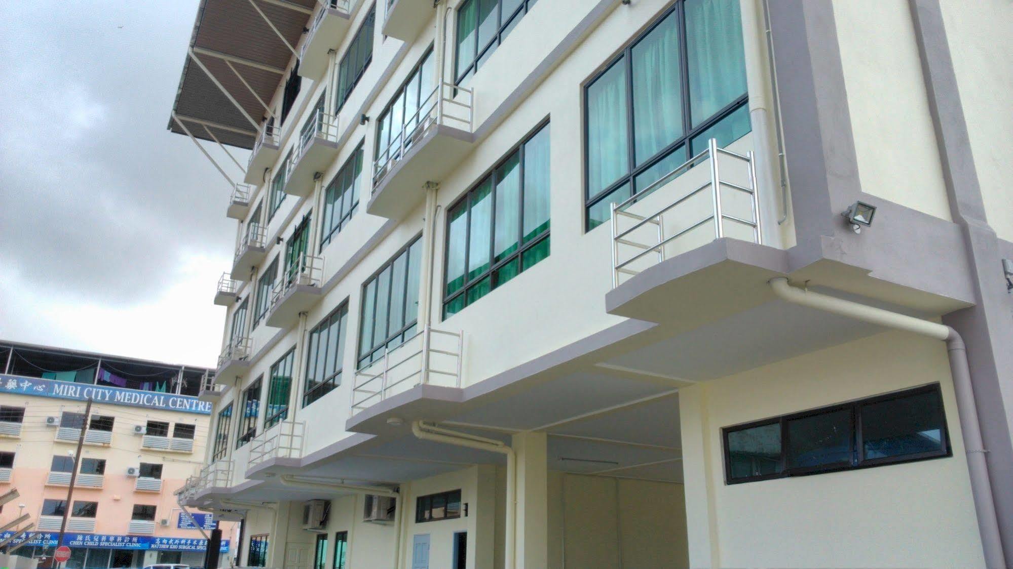 101 Hotel Miri Kültér fotó